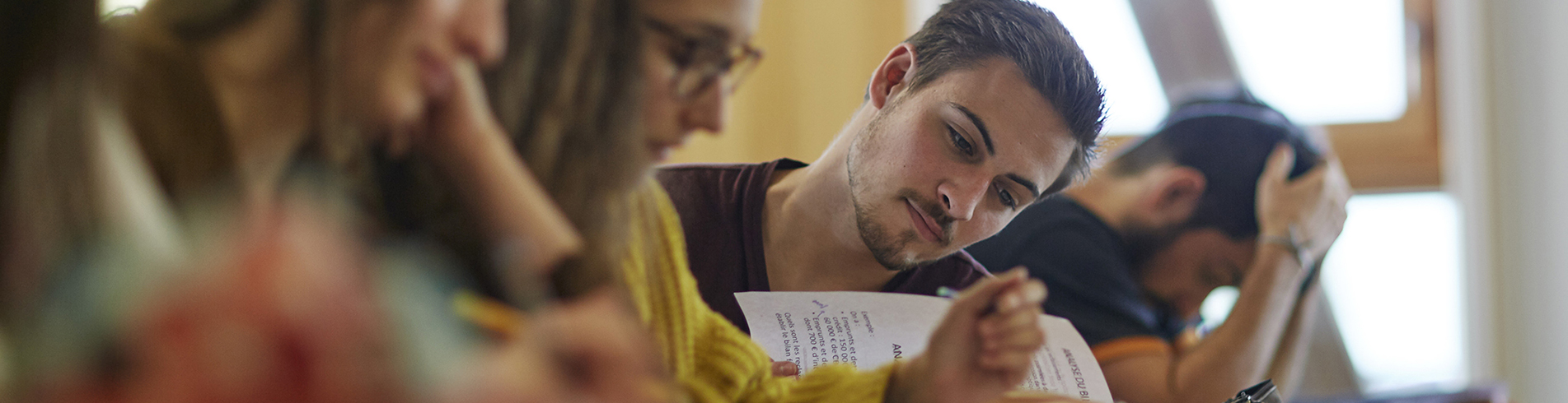 quatre étudiants en cours