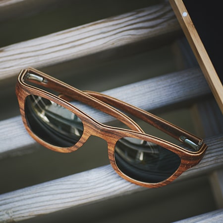 Lunettes en bois et nouveaux materiaux composites biosources